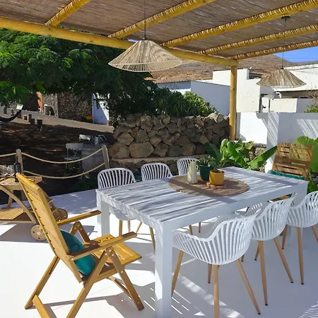 בית כפרי Casa El Cerco *